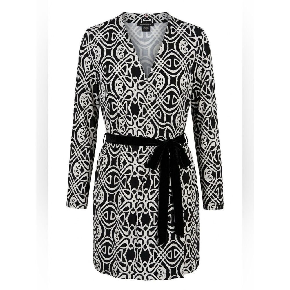 BLACK AND WHITE LOW V-NECK LONG SLEEVE SKORT DRESS BY DOUBLE CLICK SIZE XL